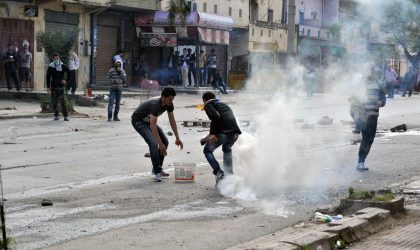 Emeute à Bouira : le MAK de Ferhat Mehenni veut mettre la Kabylie à feu et à sang